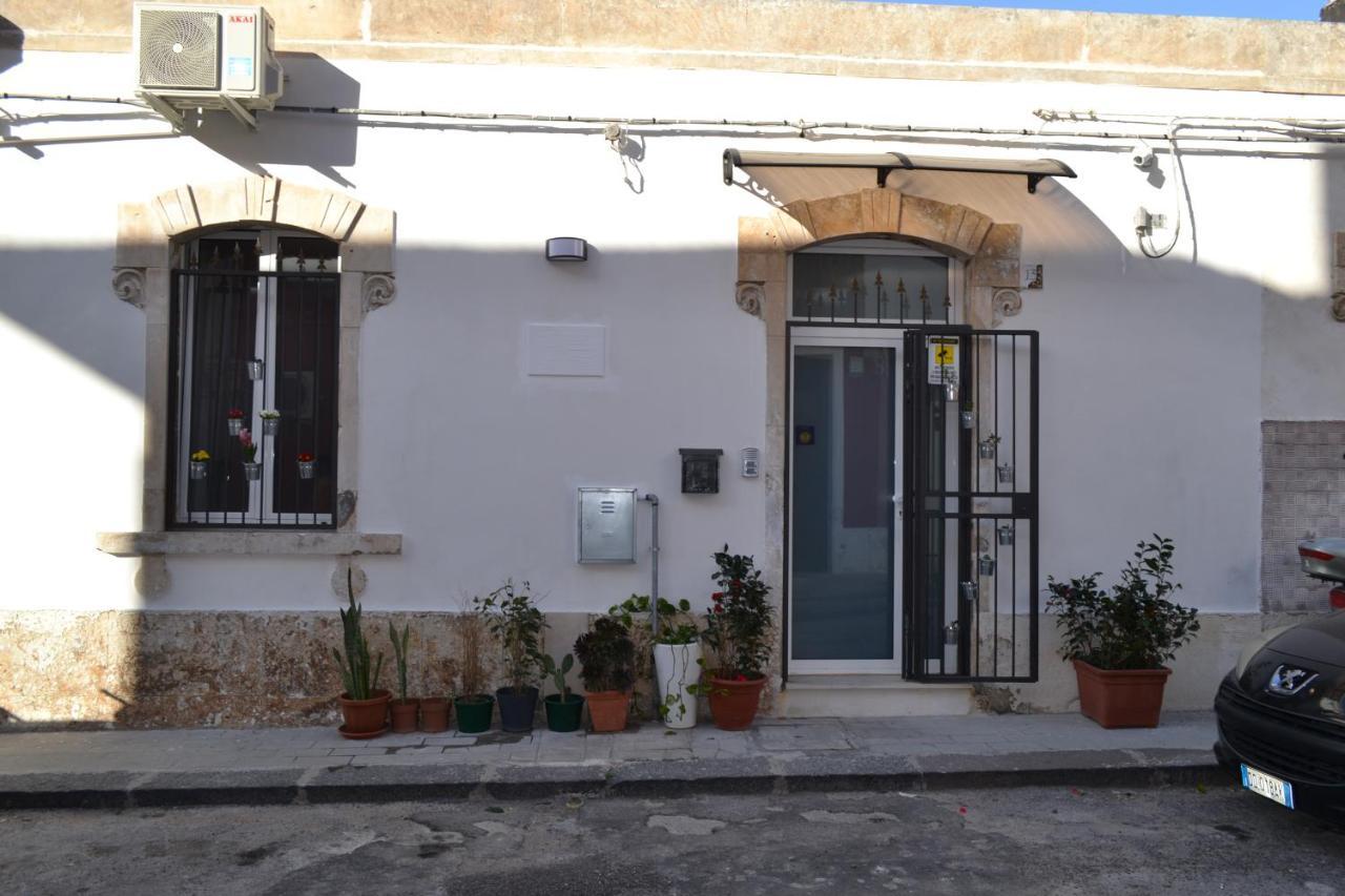 Regina Lucia Casa Vacanze Syracuse ภายนอก รูปภาพ